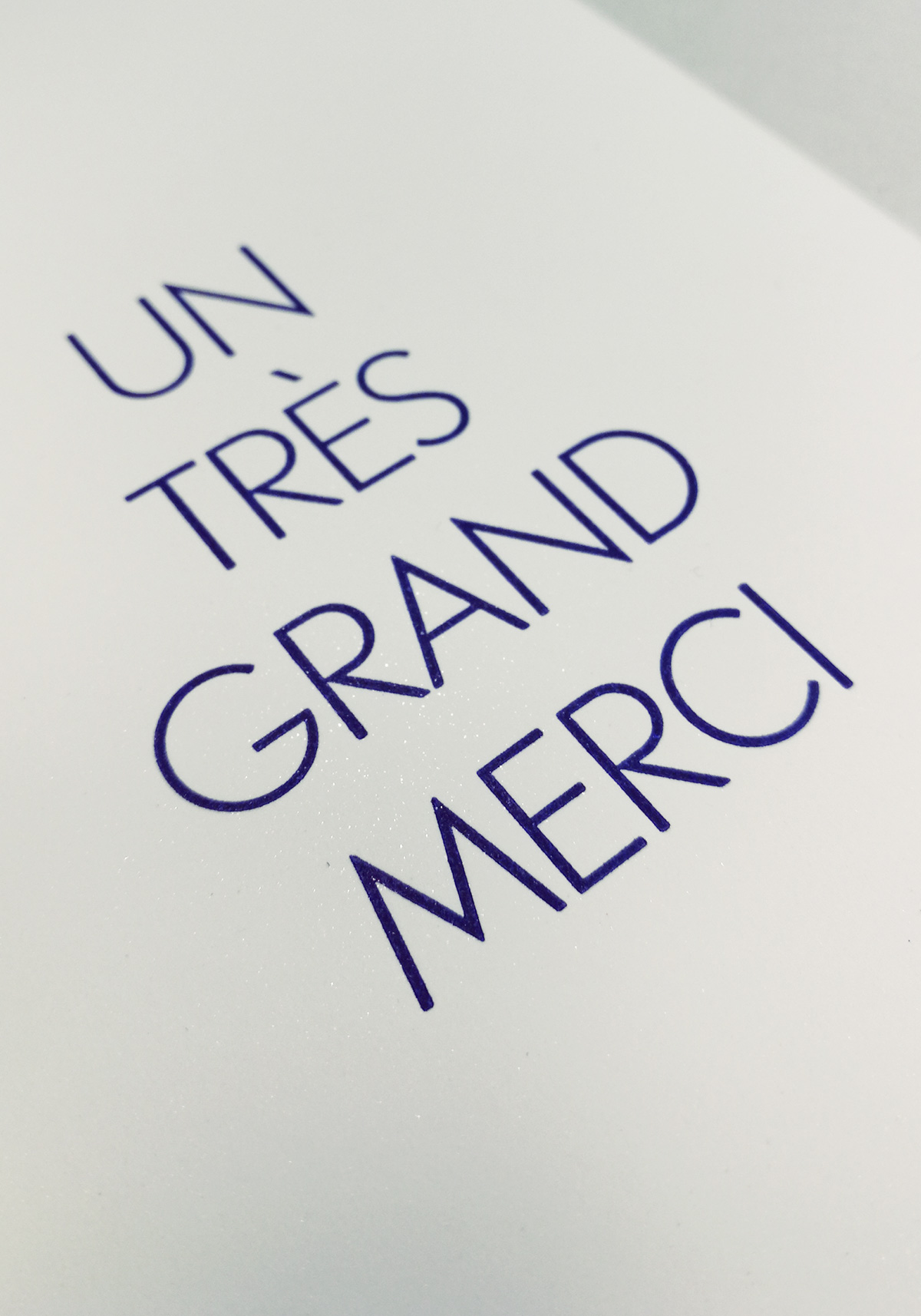 Un Tres Grand Merci Nun Design Arts Graphiques